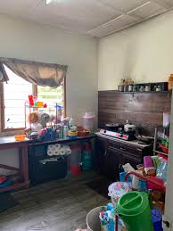 Berkongsi gambar hiasan rumah teres setingkat hiasan dalaman dapur rumah teres kecil dan cantik. Ubahsuai Dapur Guna Bajet Rm 200 Pakai Barang Kedai Murah Je Hias My