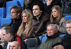 Mats hummels hat sich euren fragen gestellt und gibt sowohl priva. 9xfprntiq5hlbm