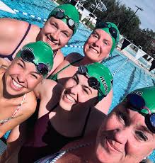 An absolutely gorgeous morning to finish up our last outdoor swim practice  of the year at Wascana Pool ☀️