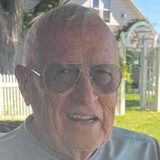 How former NBA head coach Dick Motta found his calling at Grace High School 