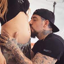 Maybe you would like to learn more about one of these? Sargento Rap Recibe Criticas Al Anunciar El Nombre De Su Hijo
