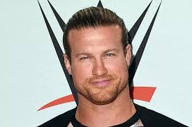 Chris Raab's Instagram, Twitter & Facebook