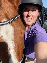 Horse training at Chelsea heights 🐎 🐎