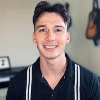 Amanda Snipes's Instagram, Twitter & Facebook