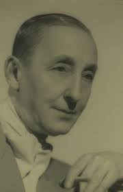 Strength in unity: post-war sculpture in the Women's International Art  Club, 1950–19701