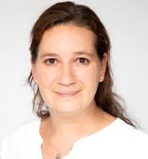 Angelika Arnold's Instagram, Twitter & Facebook