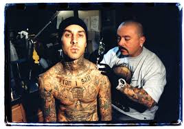 Jun 26, 2021 · the craziest tattoos include kfc zinger boxes and dusty. Art In The Streets
