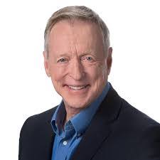 Mary Mott's Instagram, Twitter & Facebook