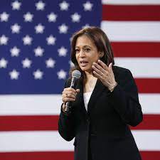 Latest news on kamala harris's 2020 presidential campaign, net worth and husband, plus more on the democratic candidate's speeches and comments on gun laws. Kamala Harris Die Erste Schwarze Vizeprasidentin Der Usa Politik
