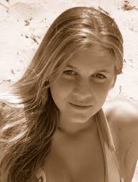 India LE JEUNE, 38 ans (SAINT GENIES BELLEVUE, L'UNION)