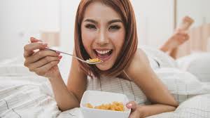 L'effetto antidepressivo è dovuto all'aumento di serotonina a livello sinaptico; Contro La Depressione Quali Alimenti Assumere 1