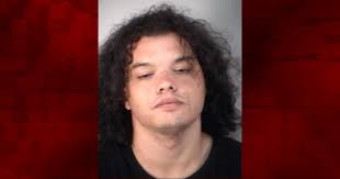 Murder defendant urges judge to replace his public defender