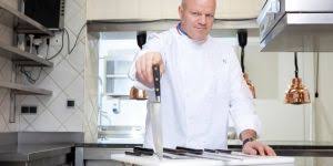 Cauchemar En Cuisine Replay De L Emission Du 20 Mars A Quintenas Sur M6 Replay 6play Terrafemina