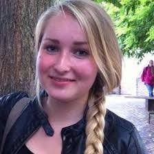 Nadia Renner's Instagram, Twitter & Facebook