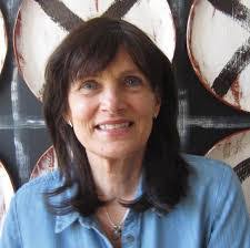 Mindy Andrews's Instagram, Twitter & Facebook