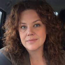 How do you deal with a baby mama who's just a mean girl? I surround myself  with women who are girls girls and I'm having a hard time figuring this one  out.