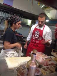 Quel ragazzo è uno dei personaggi più amati nuovo appuntamento con chef rubio e con 'unti e bisunti', su dmax. Chef Fatima E Chef Rubio Picture Of Oltremare Ristorante Anzio By Foschini Tripadvisor