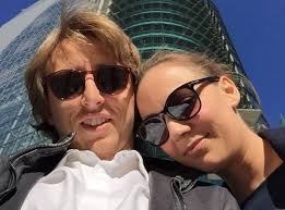 Cruyff of the balkan) zadar, croatia'de doğmuştur. Foto Evo Kako Je Romanticni Luka Modric Cestitao Supruzi RoÄ'endan Index Hr