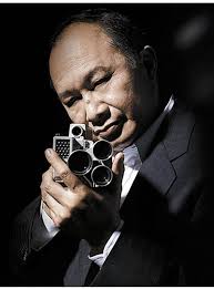 🎬🎬 Hard Boiled (1992) is a Hong Kong action thriller directed by John  Woo, starring Chow Yun-fat, Tony Leung Chiu-wai, and Anthony Wong. The film  follows Inspector “Tequila” Yuen (Chow Yun-fat), a