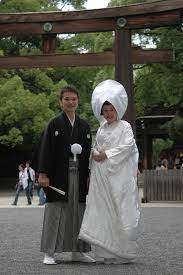 Japanese wedding ceremonies are traditionally held at shinto shrines with the ceremony conducted by a japanese weddings are increasingly adopting the western style of attire, with the bride often wearing a big white dress and the groom a sharply tailored. Tradition Shabada S Blog