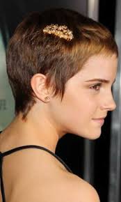 Speaking of obsessed, that's pretty much how we feel about the faux bob hairstyle emma watson was seen rocking while attending the regression photocall in spain. 20 Emma Watson Pixie Haircuts Pixie Cut Haircut For 2019