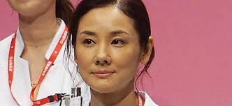 吉田羊が年齢を隠す理由に納得の声 結婚しないの と聞かれると 赤ちゃん教育 嵐 吉田羊