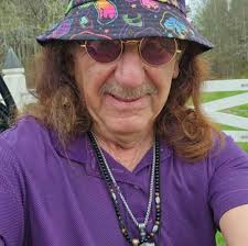 My dad built the martin house in 1971 after back surgery. He built it from  plans. Painted it white with a red roof. Only thing is, never got any  Martin's to use