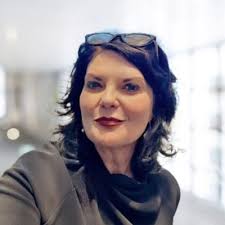 Amy Baxter: How to hack your brain when you're in pain