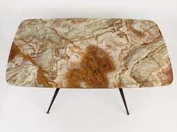 Fabulous onyx coffee table at stdibs, best onyx table images on pinterest coffee tables. Mid Century Italian Pink And Green Onyx Marble Coffee Table With Brass Tips 1950s For Sale At Pamono