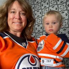 Lorrie Spencer (@designs_by_lorrie) • Instagram photos and videos