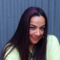 Tania Duff's Instagram, Twitter & Facebook