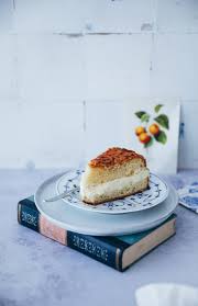 Zum geburtstag meines onkels, gab es den wunsch eines bienenstiches. Rezept Fur Bienenstich Aus Der Springform German Bee Sting Cake Zucker Zimt Und Liebe