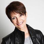 Tracy Lessard's Instagram, Twitter & Facebook