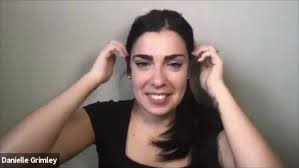 Puppy support is the best support.' 📌 MORE: tinyurl.com/25sx2thm