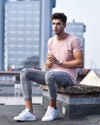 Love Wearing Casual Outfit 19 Coolest Casual Street Style Looks For Men Menstyle Urbanstyle Me Mens Fashion Casual Outfits Mens Outfits Mens Fashion Casual