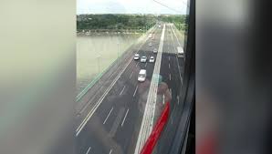 Eine einfache fahrt gibt es für 4,50 euro (erwachsene) und 2,50 euro (kinder). Seilbahn Koln Reisetipp Und Touri Klassiker In Koln