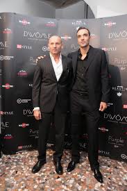 Ion iriac ion tsiriak born 9 may 1939 also known as the brasov bulldozer is a romanian businessman and former professional tennis and ice hockey p. Imagini Fabuloase Cu Familia Tiriac Am Aflat Ce Mostenire Genetica I A Lasat Milionarul Fiul Sau