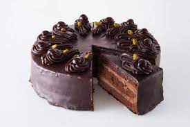 Wir freuen uns auf ihren besuch. Schokoladen Pralinentorte Kuchen Macht Glucklich Online Kuchenservice Berlin