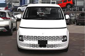 Image result for Creamy White Pearl 2025 Staria