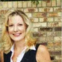 Heidi Dennison's Instagram, Twitter & Facebook