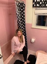 Avocado green bathroom tile 2021. Retro Pink Bathrooms Are Back In Style And Nj Has Plenty Of Them