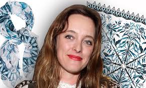 Pret-a-portea? Alice Temperley designs scarf for Twinings