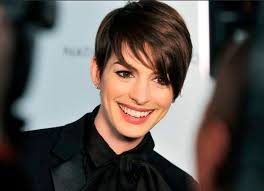 Esto es lo que vamos a mostrarte hoy: Cortes De Pelo Corto Para Mujer Ideales Para El Verano 2018