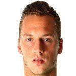 Han er ikke den første mand på holdkortet hos stoke city, men hans farverige og karismatiske personlighed har ikke desto mindre gjort ham særdeles velkendt i fodboldverdenen. Marko Arnautovic Shanghai Port Alter Position Grosse Gewicht