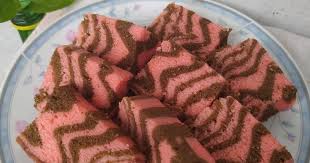 Dapatkan berbagai kumpulan resep bolu kukus, bolu panggang terlengkap, enak, mudah, murah, serta bergizi disini. 429 Resep Bolu Stroberi Kukus Enak Dan Sederhana Ala Rumahan Cookpad