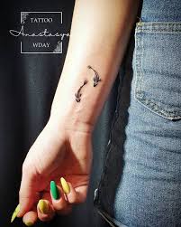 The Best Tattoos Inspired By Your Pisces Sign Pisces Tattoos Pisces Tattoo Designs Palm Tattoos