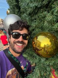 Getting to hang out with the big dogs of the Universal Orlando holiday  season: the Grinch, Santa, and Max…who is literally a dog! #grinchmas  #universalholidaytour #universalorlando #grinch #universal  #universalholidays