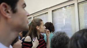 Rezultatele la prima sesiune a examenului de bacalaureat vor fi afişate miercuri, până la ora 16,00, iar contestaţiile pot fi edu.ro rezultate bac 2017. Rezultate Bacalaureat 2017 Prahova Edu Ro Apar Notele La Bac 2017 Pe Fiecare Liceu Din JudeÈ