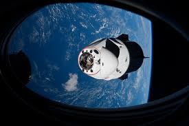 Parmi les zones où le risque de chute de débris existait figurait le sud de la france. Espace Un Objet Ou Un Satellite Entier Entre Dans L Atmosphere Terrestre Au Moins Une Fois Par Semaine