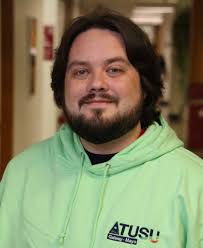 Say hello to Ryan Harte, your Deputy President for Education👋 If you see  Ryan around campus, be sure to introduce yourself. Ryan can help you with  exams, timetables, SUSI grants, exams and